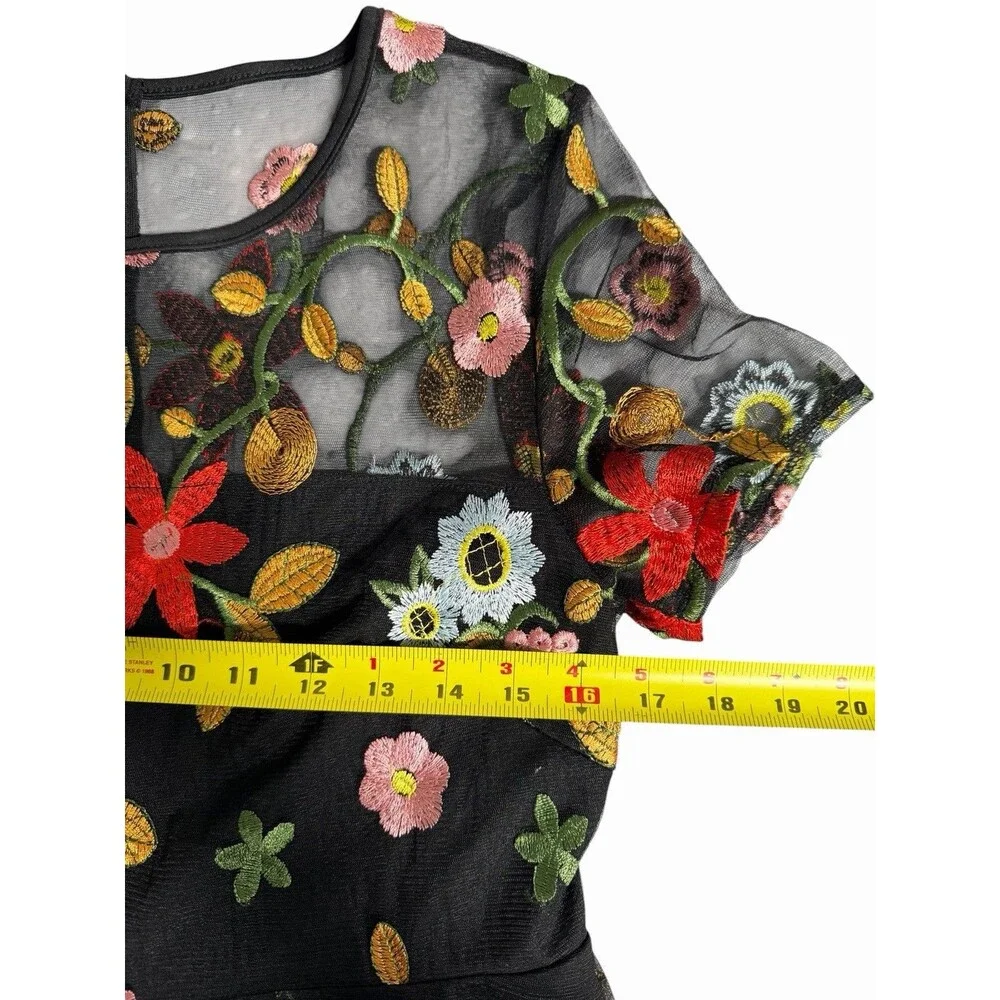 Unbranded Women’s Dress Sheer Overlay Embroidered Floral Dress Size Large Gothic - Picture 5 of 8
